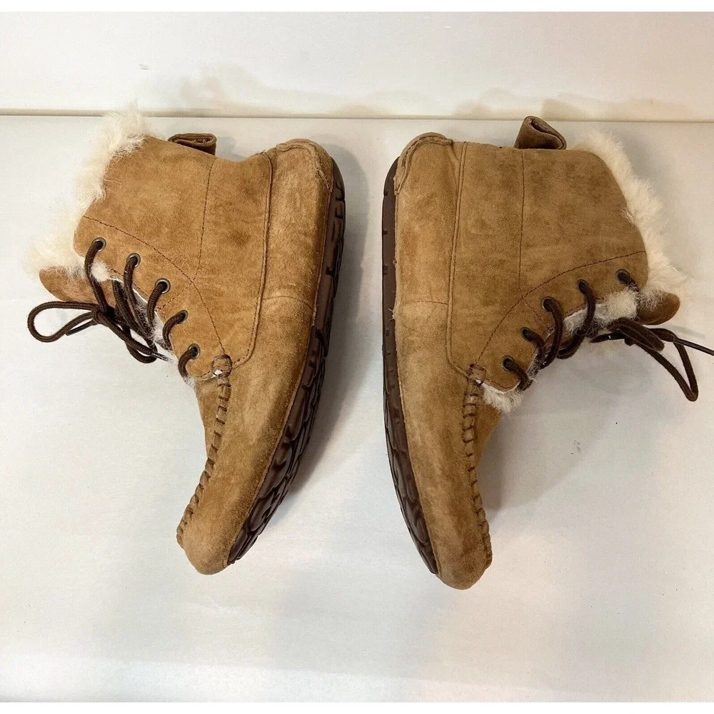 UGG Chickaree Boots Chestnut Brown Suede Lined Womens Short Moccassin Size US 6 - Picture 8 of 13